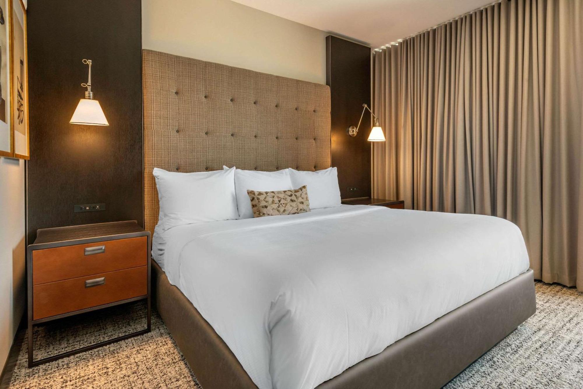Cambria Hotel Houston Downtown Convention Center Ngoại thất bức ảnh