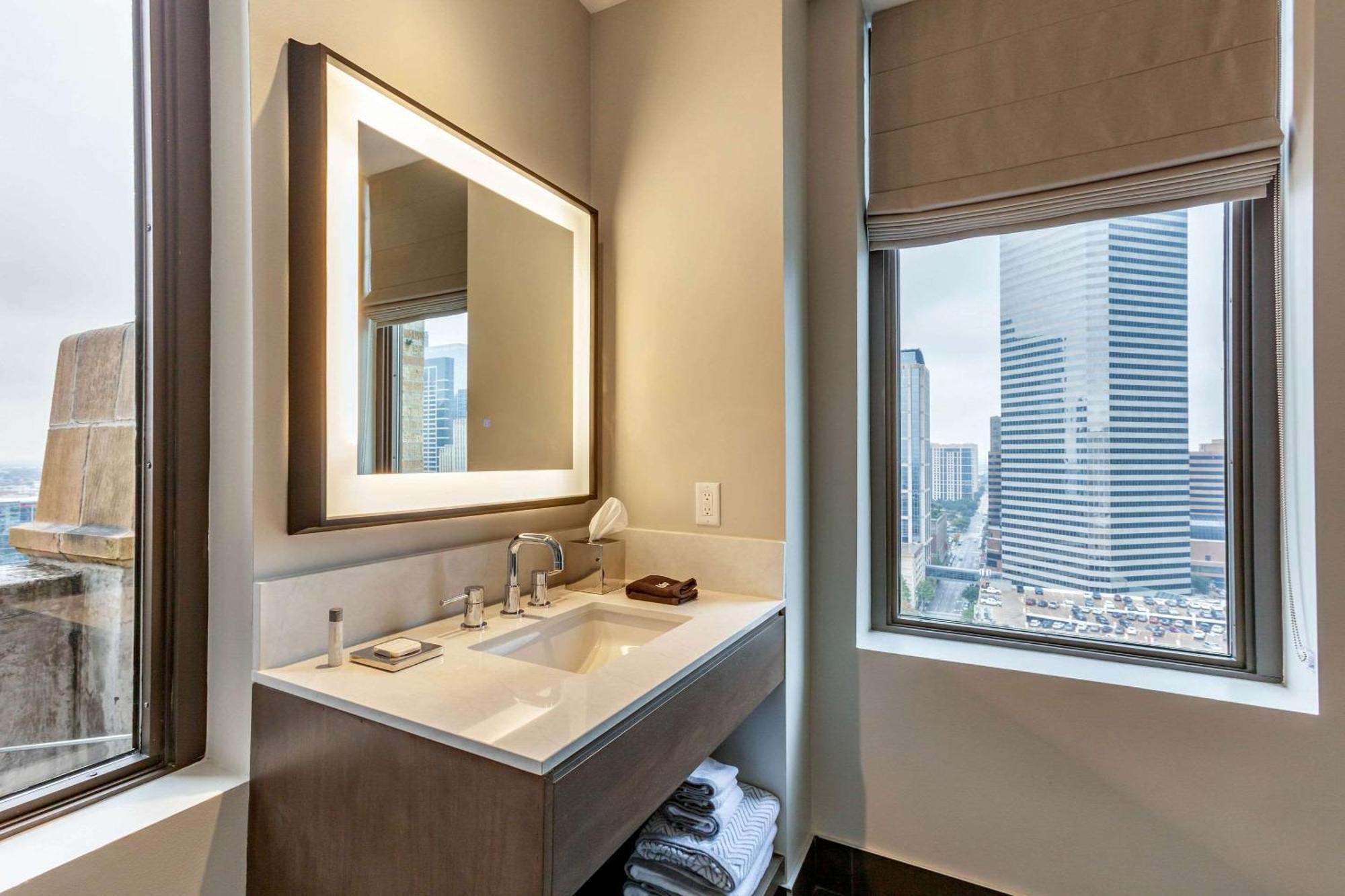 Cambria Hotel Houston Downtown Convention Center Ngoại thất bức ảnh